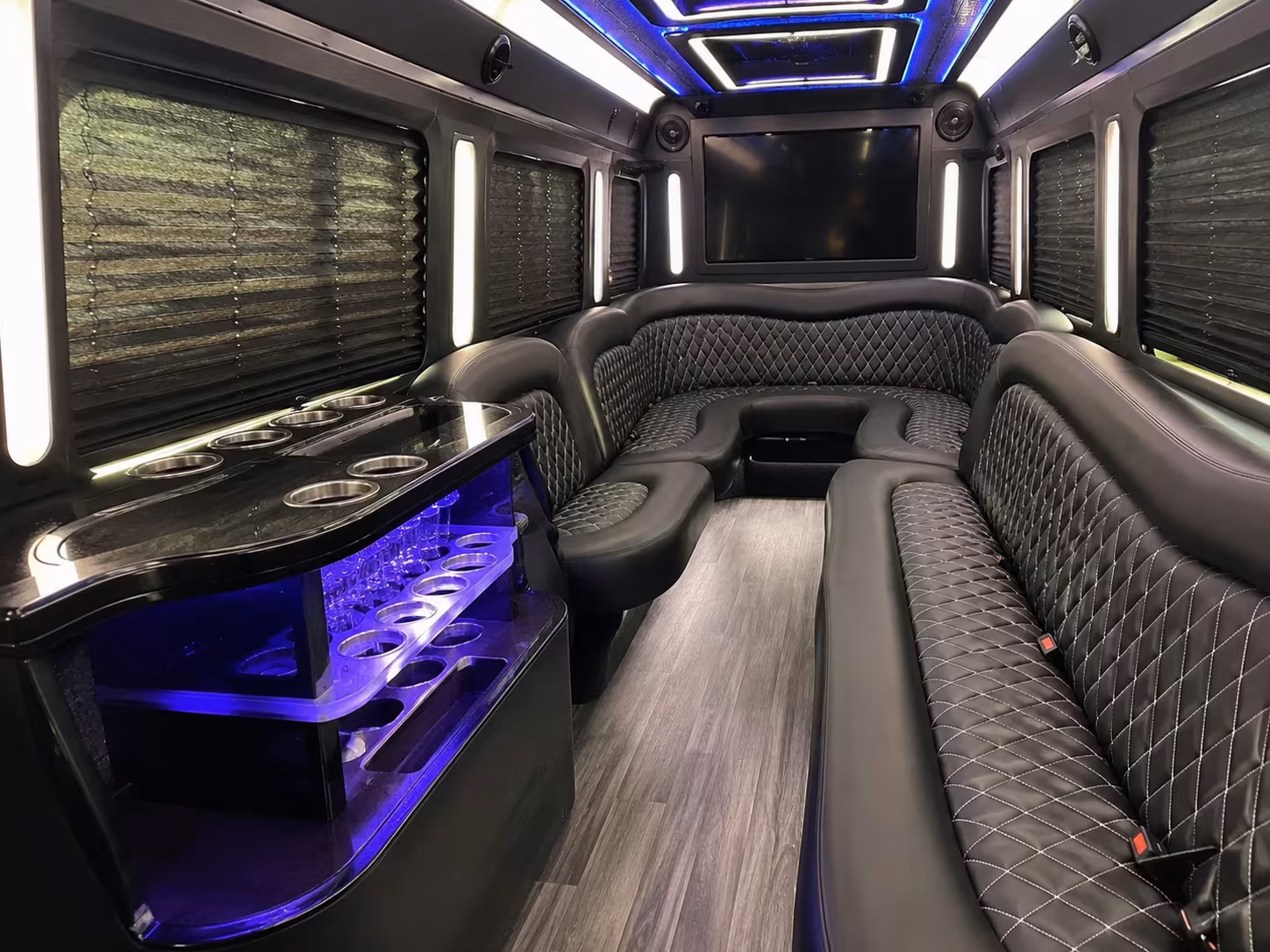 easily book party buses for bachelorette parties in chico
